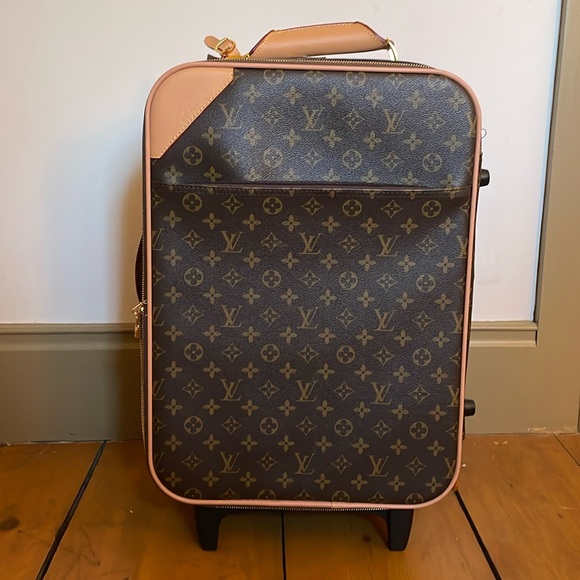Louis Vuitton Suitcase - Picture 1 of 10